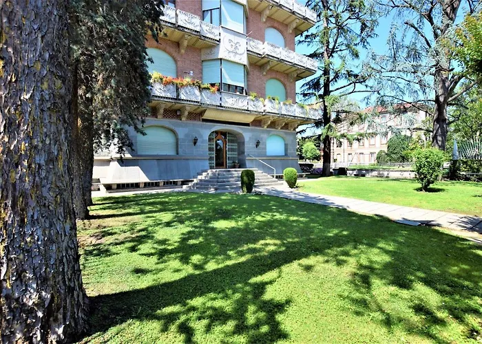 Stazione, - Casa Vittoria